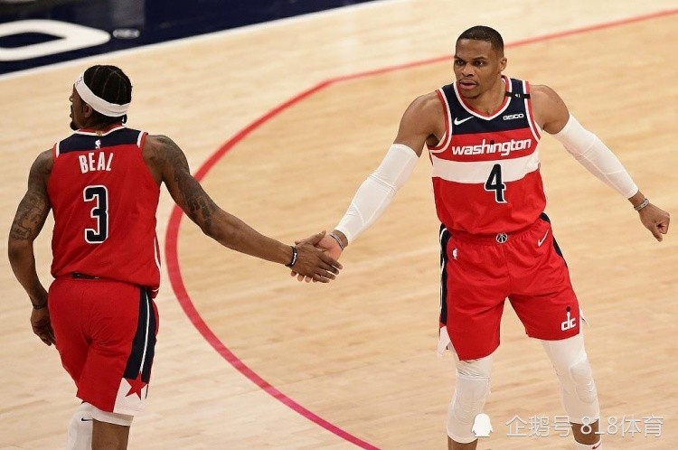  奇才比尔50分难救颓势  